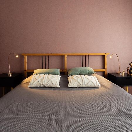 Large Two Bedroom Family App - Free Parking Ljubljana Kültér fotó