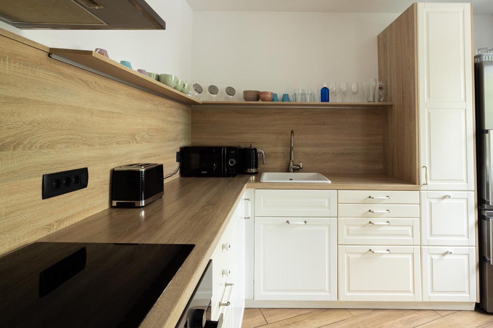 Large Two Bedroom Family App - Free Parking Ljubljana Kültér fotó